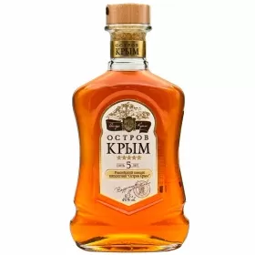 Коньяк Остров Крым 5-летний 0.5л