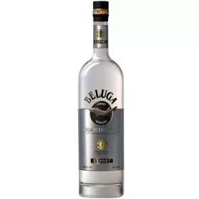 Водка Белуга НОБЛ 0.5л
