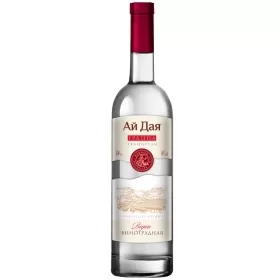 Водка виноградная Ай Дая ГРАППА 0.5л