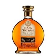 Коньяк марочный старый КС Царь Тигран 10-летний 0.5л